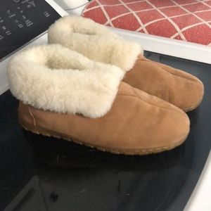 Cloud Nine Sheepskin moccasin ladies 7